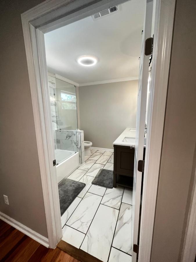 Atlanta Unit 2 Room 1 - Quiet Private Bedroom Private Bathroom Екстер'єр фото